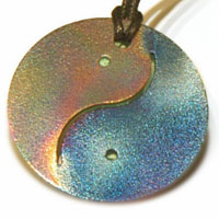 Ying Yang / Round Adult Pendant